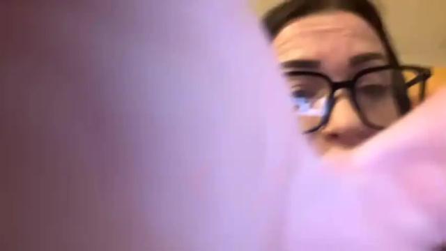 Image 4 of littlebeaupeeep Stream on Chaturbate on 19 months ago