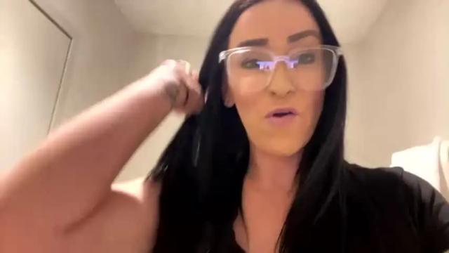 Image 2 of littlebeaupeeep Stream on Chaturbate on 17 months ago