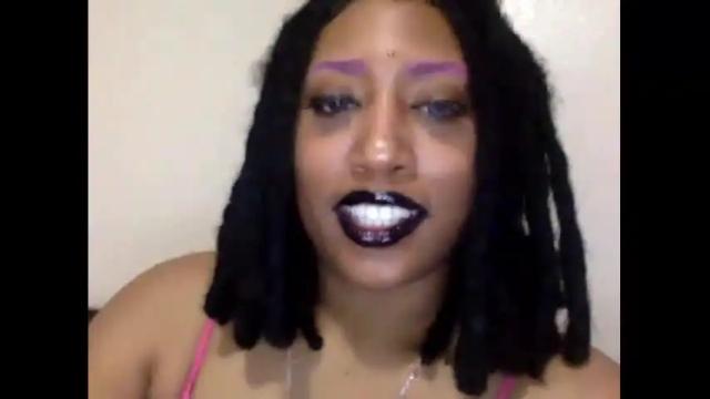 Image 2 of littlebratdeserves Stream on Chaturbate on 17 months ago