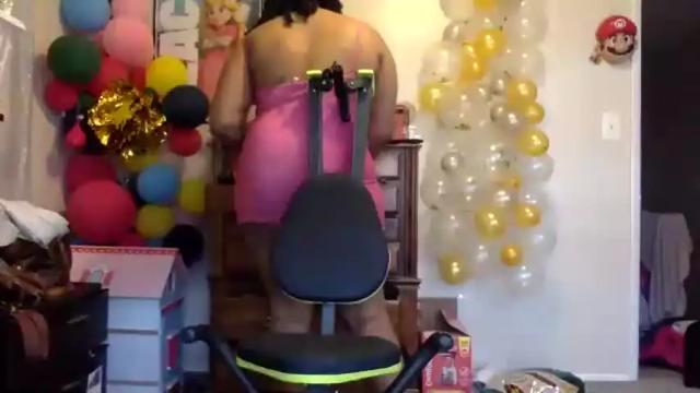 Image 2 of littlebratdeserves Stream on Chaturbate on 17 months ago