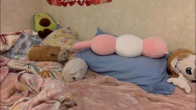Image 6 of littlebunnypaws Stream on Chaturbate on 23 hours ago