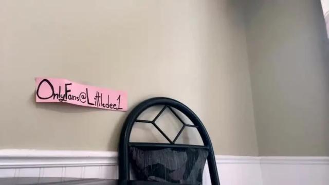 Image 7 of littledee1234 Stream on Chaturbate on 16 months ago