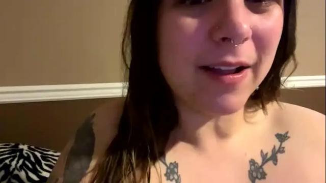 Image 12 of littledee1234 Stream on Chaturbate on 15 months ago