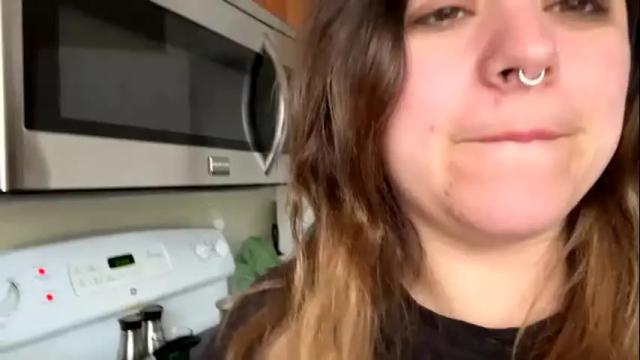 Image 8 of littledee1234 Stream on Chaturbate on 15 months ago