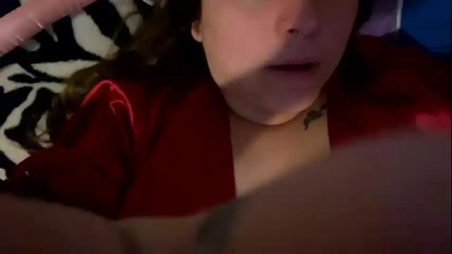 Image 4 of littledee1234 Stream on Chaturbate on 15 months ago