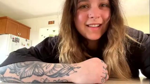 Image 7 of littledee1234 Stream on Chaturbate on 14 months ago