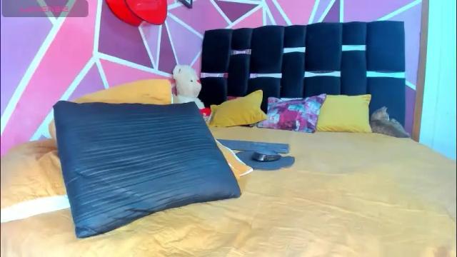 Image 12 of littledoll__ Stream on Chaturbate on 3 months ago