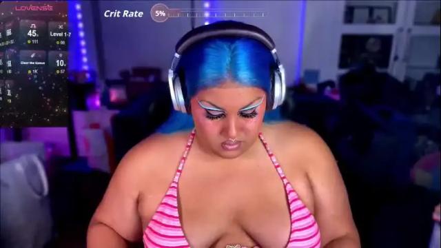 Image 3 of littledracula666 Stream on Chaturbate on 1 month ago
