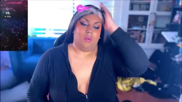 Image 6 of littledracula666 Stream on Chaturbate on 2 months ago