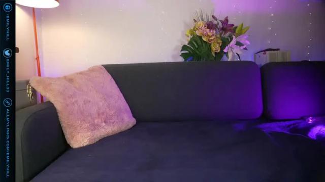 Image 10 of littlee33 Stream on Chaturbate on 19 days ago