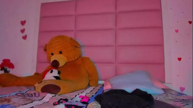Thumbnail 2, littlee_emma_'s Stream at Chaturbate, 1 month ago