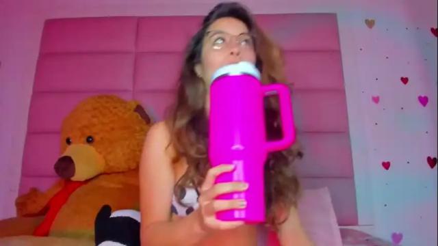 Thumbnail 1, littlee_emma_'s Stream at Chaturbate, 1 month ago