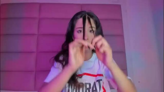 Thumbnail 1, littlee_emma_'s Stream at Chaturbate, 28 days ago