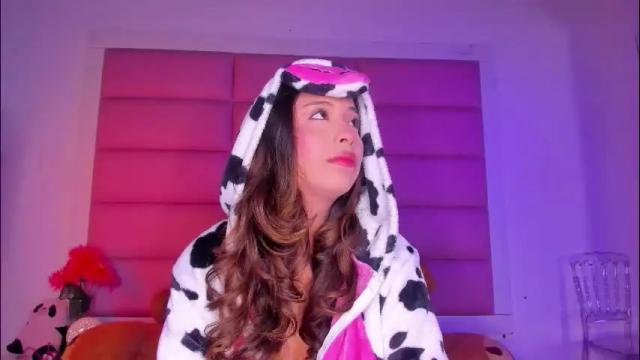 Thumbnail 3, littlee_emma_'s Stream at Chaturbate, 1 day ago