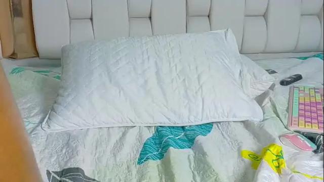 Image 6 of littleebonymommy Stream on Chaturbate on 2 months ago