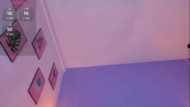 Image 4 of littleebonymommy Stream on Chaturbate on 22 days ago