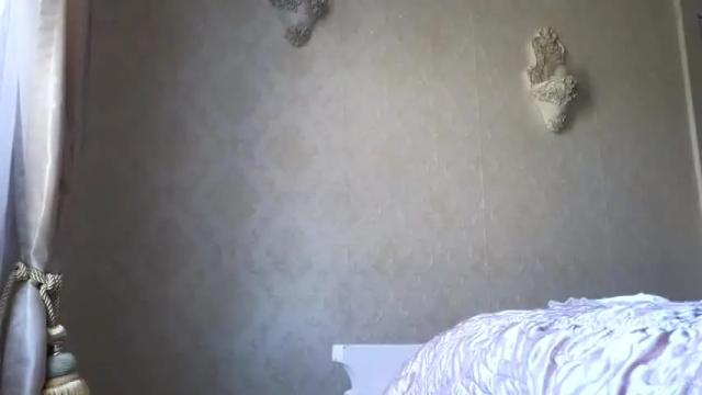 Image 12 of littlegreekflower Stream on Chaturbate on 13 months ago