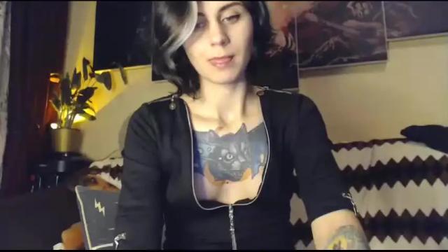 Image 8 of littlehappines Stream on Chaturbate on 13 months ago