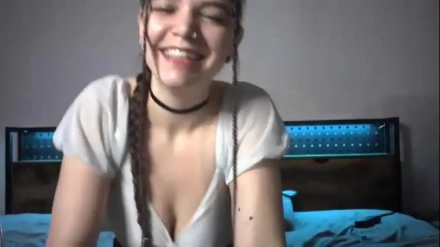 Image 8 of littlejessielov Stream on Chaturbate on 3 months ago