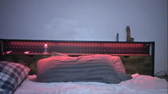 Image 3 of littlejessielov Stream on Chaturbate on 2 months ago