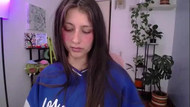 Image 10 of littlelaksmi Stream on Chaturbate on 1 month ago