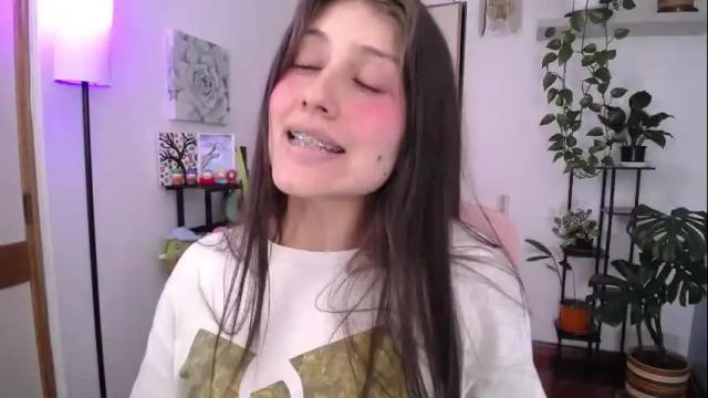 Thumbnail 2, littlelaksmi's Stream at Chaturbate, 27 days ago