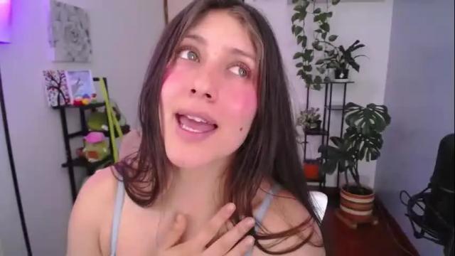 Image 7 of littlelaksmi Stream on Chaturbate on 12 days ago