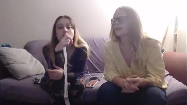 Image 4 of littlelexilouwho Stream on Chaturbate on 20 months ago