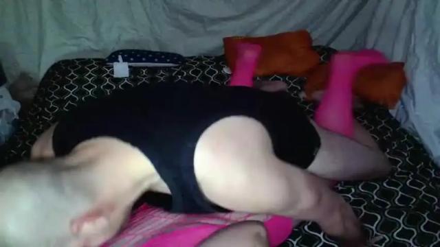 Image 2 of littlelillywhite Stream on Chaturbate on 20 months ago