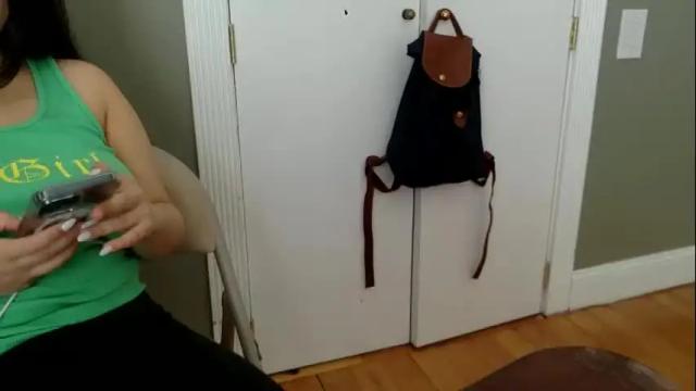 Image 8 of littlelily9999 Stream on Chaturbate on 7 months ago