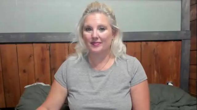 Image 7 of littlelisa1 Stream on Chaturbate on 2 months ago