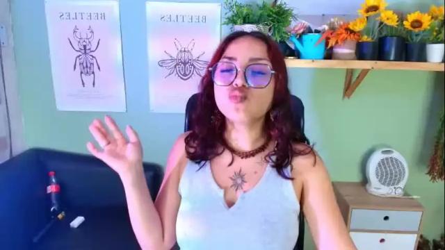 Image 4 of littlelua Stream on Chaturbate on 2 months ago