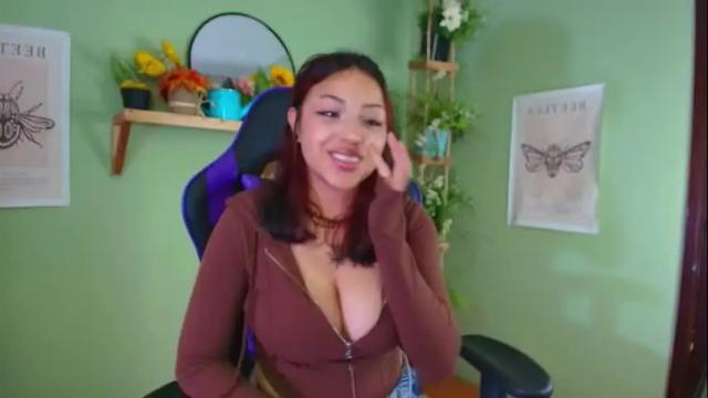 Image 7 of littlelua Stream on Chaturbate on 1 month ago