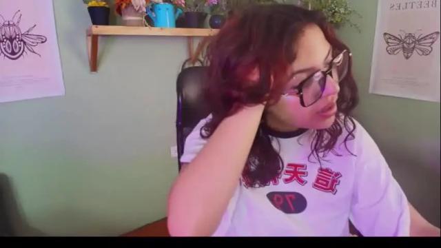 Image 3 of littlelua Stream on Chaturbate on 1 month ago
