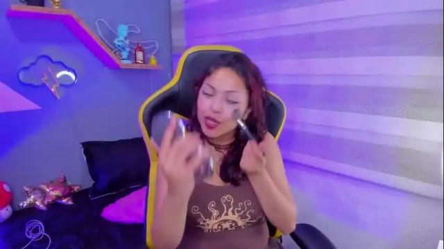 Image 10 of littlelua Stream on Chaturbate on 1 month ago