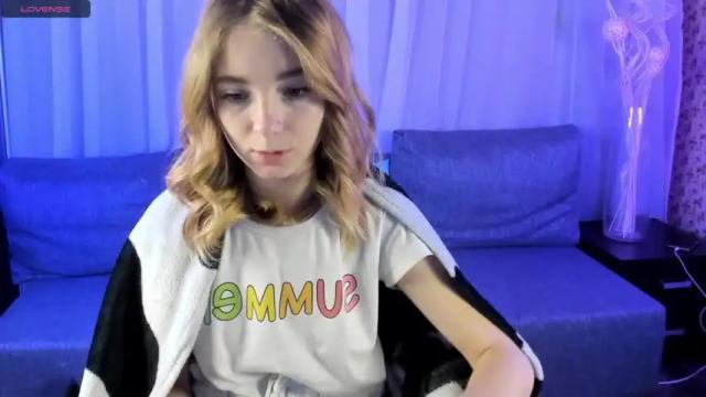 Thumbnail 1, littlemableee's Stream at Chaturbate, 18 months ago