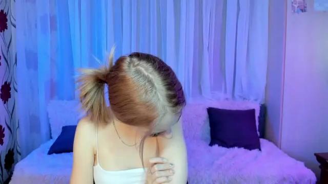 Thumbnail 1, littlemableee's Stream at Chaturbate, 16 months ago
