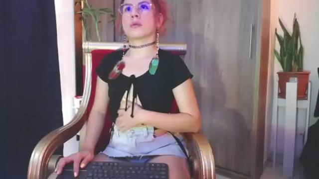 Image 12 of littlemadness_69 Stream on Chaturbate on 19 months ago