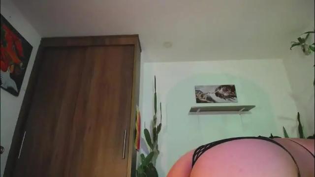 Image 2 of littlemadness_69 Stream on Chaturbate on 1 day ago