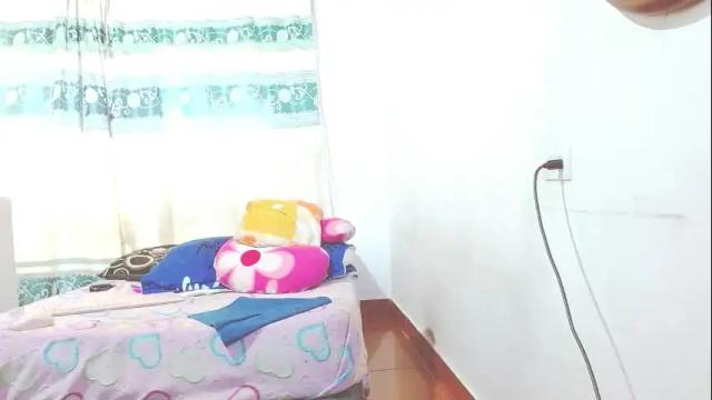 Image 11 of littlemia_777 Stream on Chaturbate on 3 months ago