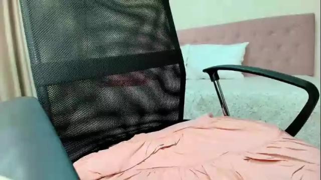 Image 7 of littlemolly_pregnant Stream on Chaturbate on 1 month ago