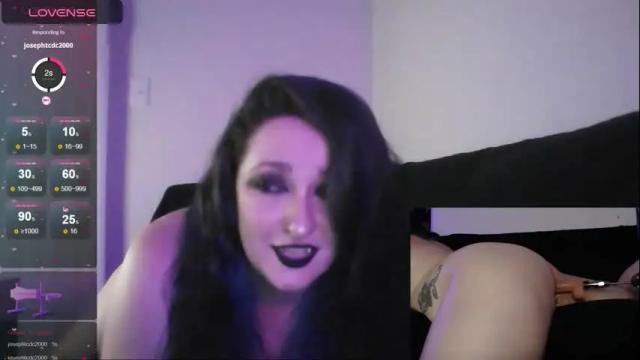 Image 11 of littlemonsterkitten Stream on Chaturbate on 2 months ago