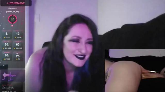 Image 3 of littlemonsterkitten Stream on Chaturbate on 1 month ago