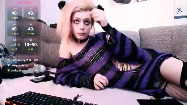 Image 2 of littlepinkcat Stream on Chaturbate on 1 day ago