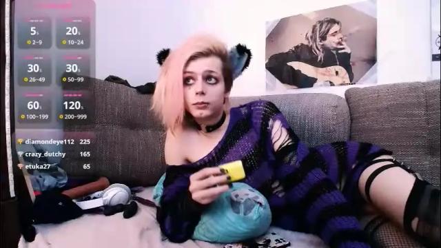 Image 4 of littlepinkcat Stream on Chaturbate on 1 day ago