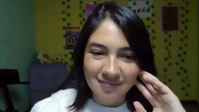 Image 2 of littleprety6969 Stream on Chaturbate on 2 months ago