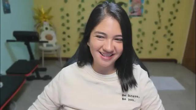 Image 7 of littleprety6969 Stream on Chaturbate on 11 days ago