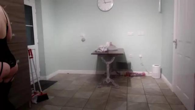 Image 7 of littleprincess92 Stream on Chaturbate on 19 months ago