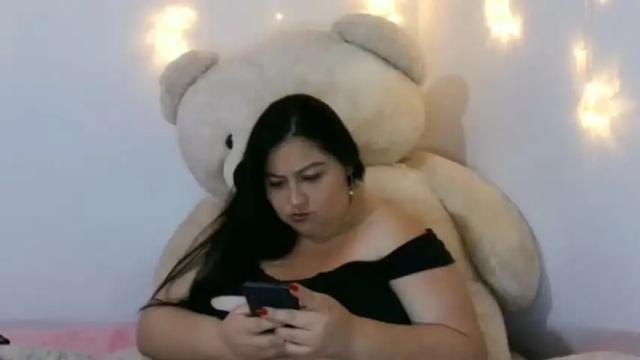 Image 3 of littlesammysexy Stream on Chaturbate on 17 months ago