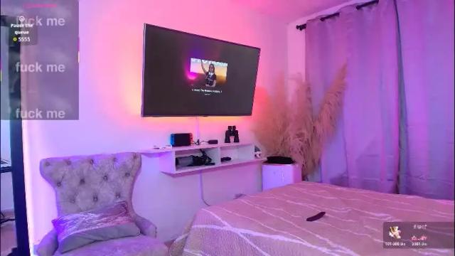 Image 6 of littlesexyrubi Stream on Chaturbate on 1 month ago